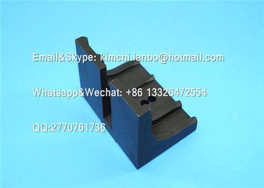 China C5.521.141 chain guide 110x78x70mm high quality offset printing machine parts supplier