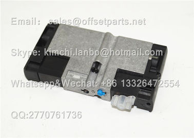 China 173940 Cylinder Valve C402 0.65W 21VDC IP00/65 Offset Printing Machine Spare Parts Solenoid Valve supplier