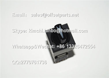 5BB-6102-020 AG225-PL3W22E3 komori push button switch original offset printing machine spare parts supplier