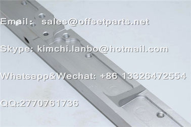 Roland Gripper Bar 1060x47mm Steel Half-Size Offset Press Printing Machine Spare Parts supplier