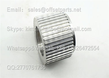 F2.028.023 Pulley Feeder Belt Roller for XL105/CX102/SM102/SM102/CD102  Offset Printing Machine Spare Parts supplier