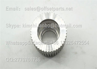 F2.028.023 Pulley Feeder Belt Roller for XL105/CX102/SM102/SM102/CD102  Offset Printing Machine Spare Parts supplier