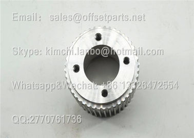 F2.028.023 Pulley Feeder Belt Roller for XL105/CX102/SM102/SM102/CD102  Offset Printing Machine Spare Parts supplier